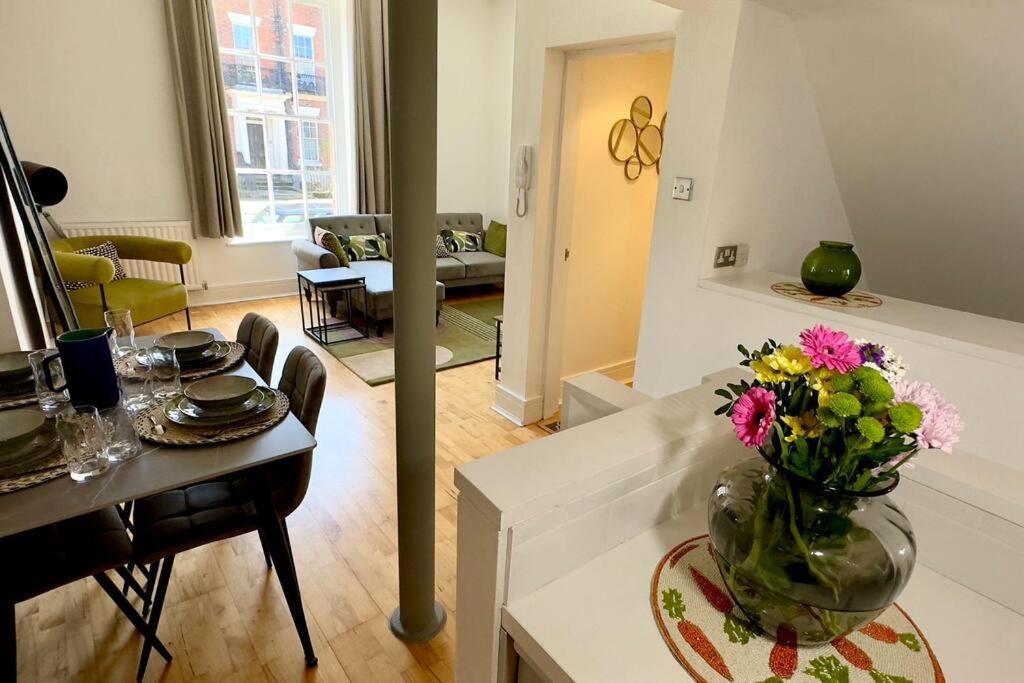 The Quirky Quarter- 2Bedrooms Apartment Liverpool Luaran gambar